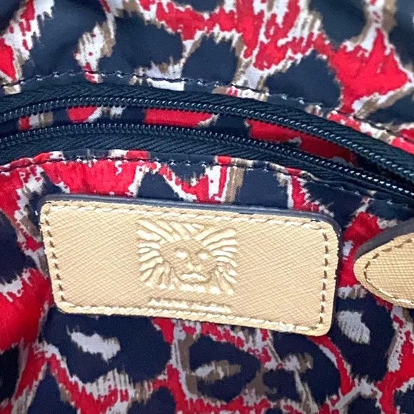 Anne Klein Cream Faux Leather
Double Handled Purse Tote Handbag - Picture 7 of 11